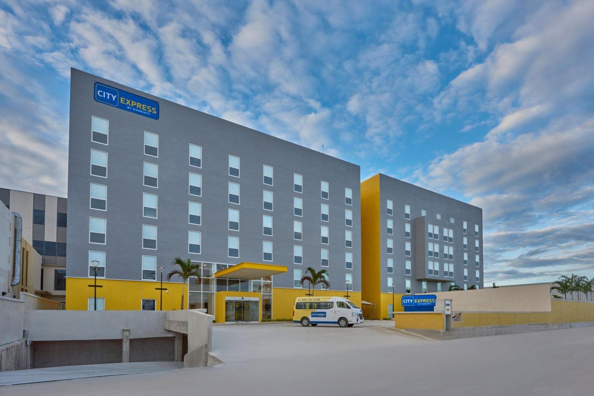 City Express By Marriott Cancun Aeropuerto Alfredo V. Bonfil Luaran gambar